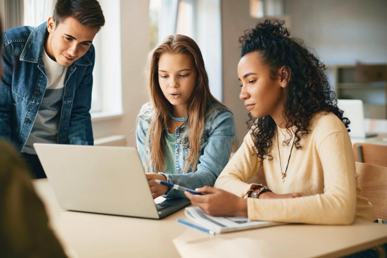 Sesiones de formación en finanzas personales en sello-digital